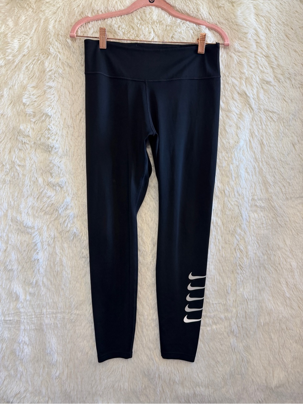 Nike Womens Dri-Fit Leggings Size M Black Swoosh Logo Gym Workout Running Sporty